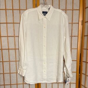 Liz Claiborne White Linen Button Down Shirt
